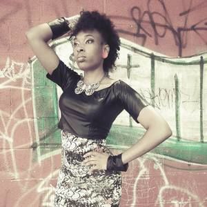 Meet your Posher, Dana